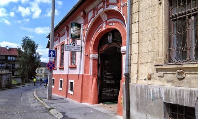 Étterem